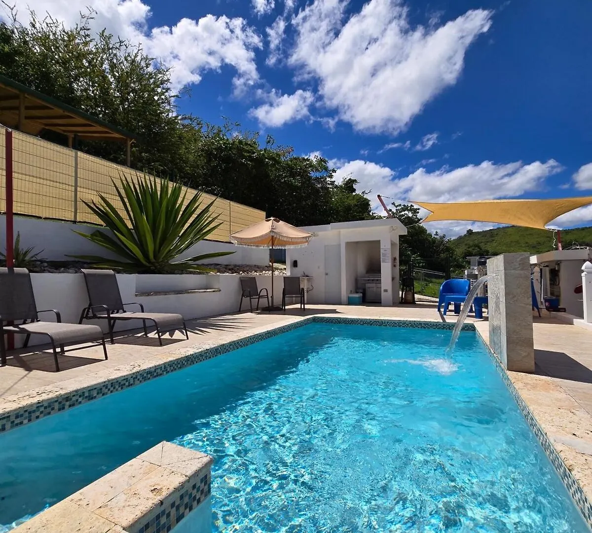 Naguabo Casa Coloraヴィラ プエルトリコ