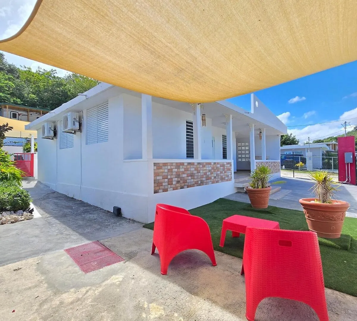 別荘 Naguabo Casa Coloraヴィラ プエルトリコ