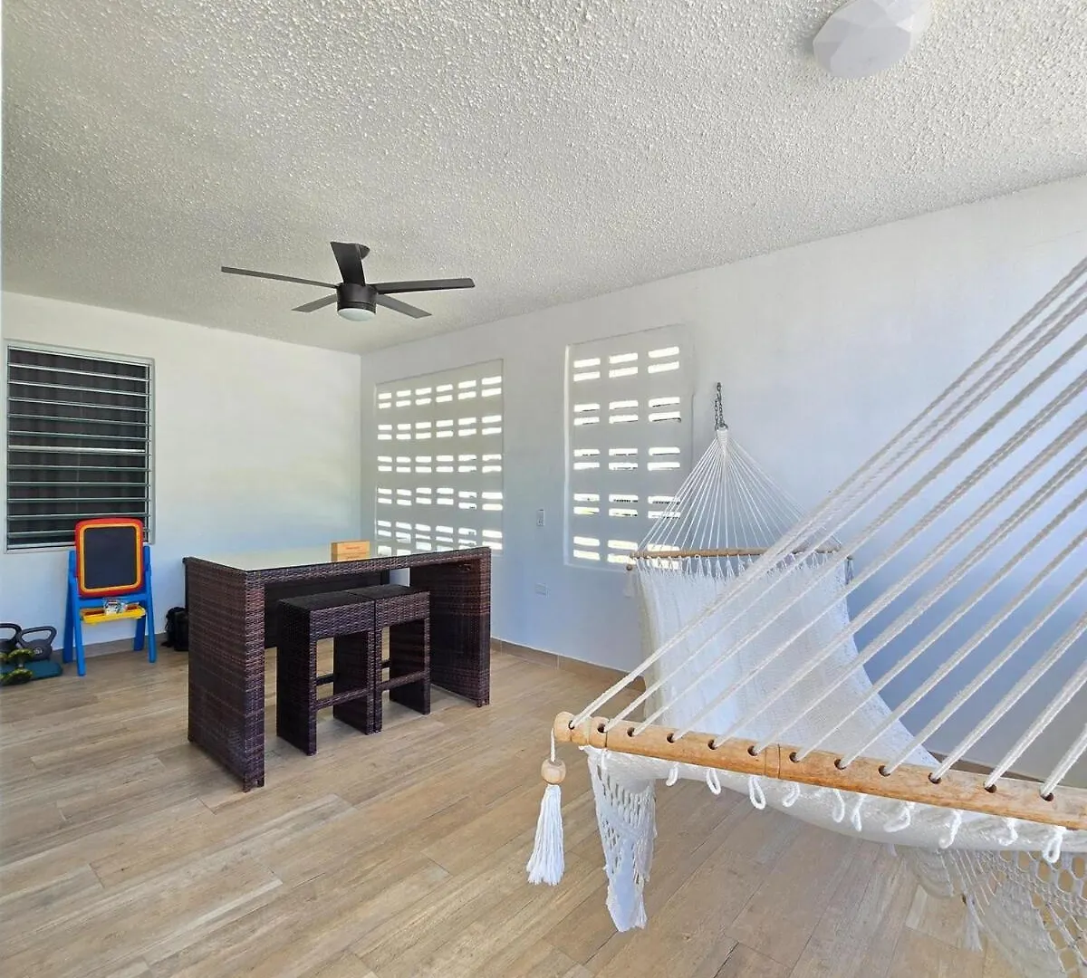 Naguabo Casa Coloraヴィラ